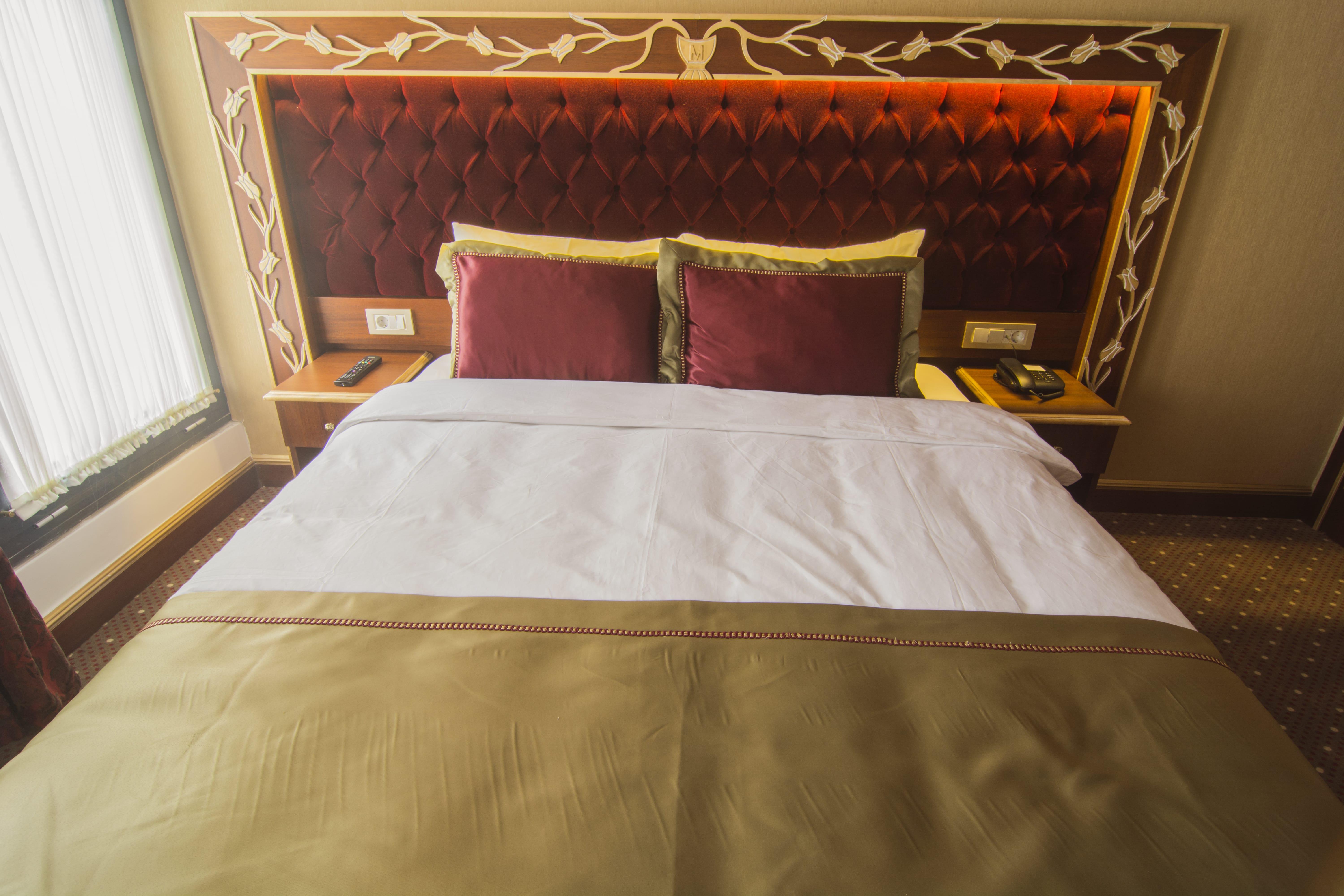 Mb Deluxe Hotel Истанбул Екстериор снимка