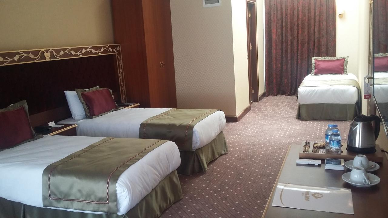 Mb Deluxe Hotel Истанбул Екстериор снимка