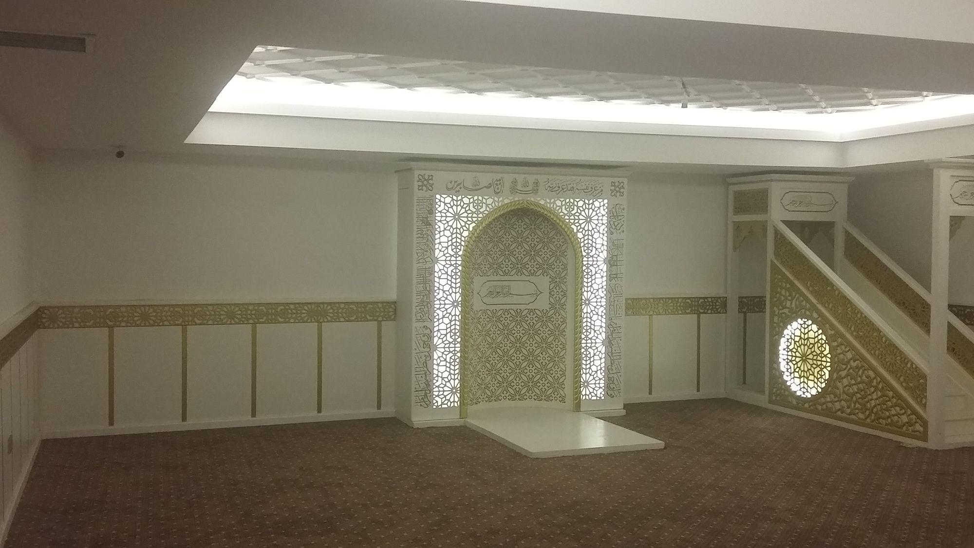 Mb Deluxe Hotel Истанбул Екстериор снимка